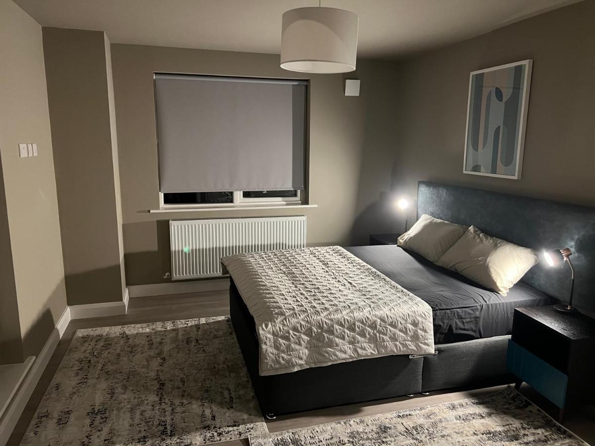 3 Bed Rooms Vip Family House Дъблин Екстериор снимка